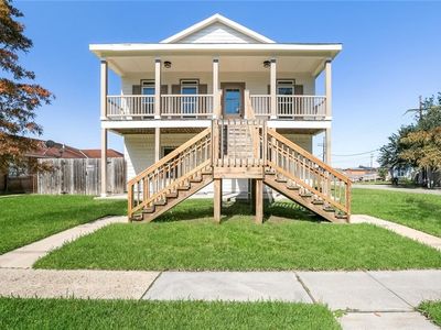 2220 Fenelon St
