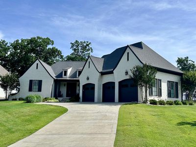 79 Crowne Point Dr