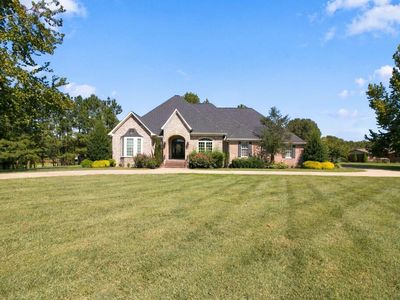 110 Fieldstone Dr