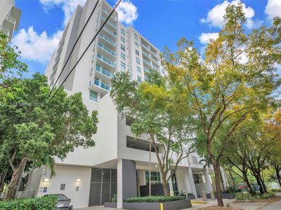 1723 SW 2nd Ave APT 1001
