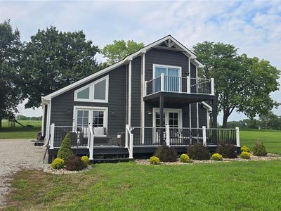 921 Lake Viking Ter