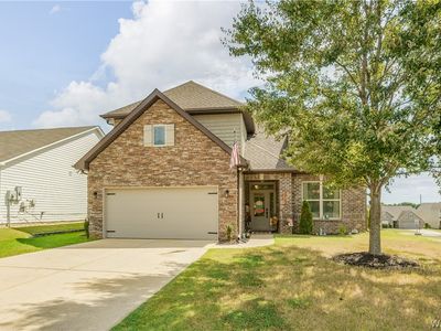 2762 Lily Cir