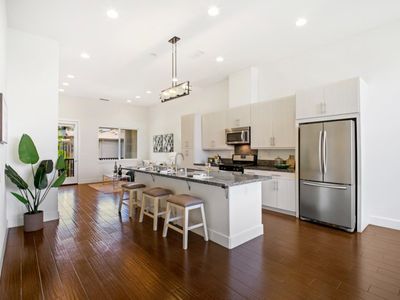 1336 N Capitol Ave Unit 6