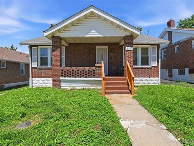 8221 Toddy Ave