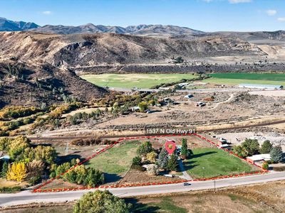 1537 N Old Highway 91