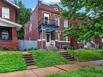 739 Dover Pl