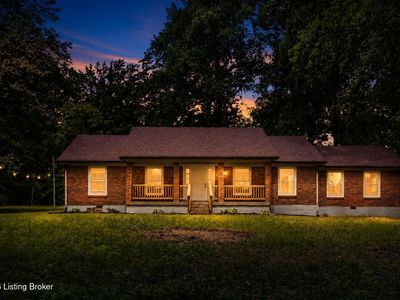251 Colyer Ln