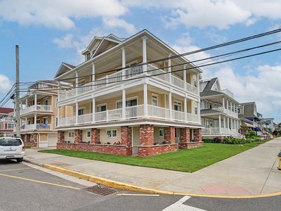1236 Ocean Ave #B