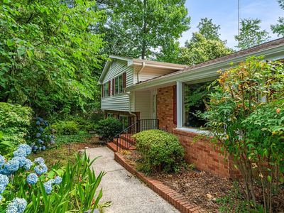 1103 Warren Ave