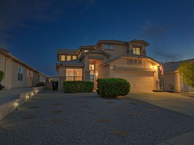 2925 Violeta Cir SE