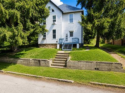 Property at 1041 4th Ave, Freedom, PA