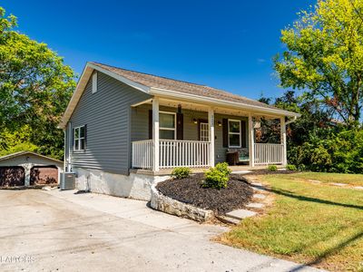 523 E Lincoln Rd