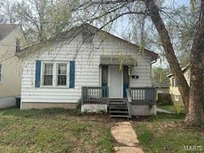 9078 Patrick Dr