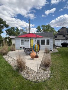 4872 N Boxman Pl