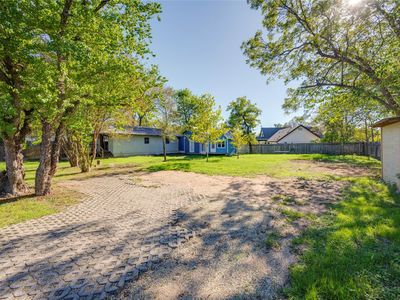 2713 Sweeney Ln