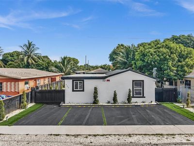923 NW 110th St