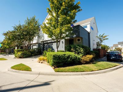 1126 Clifftop Ln