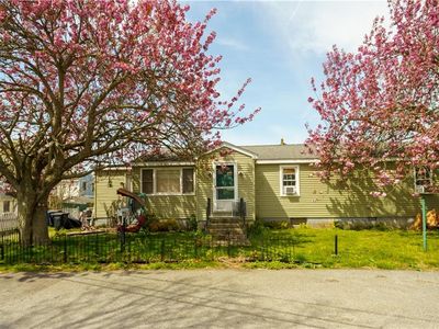 54 Homer St