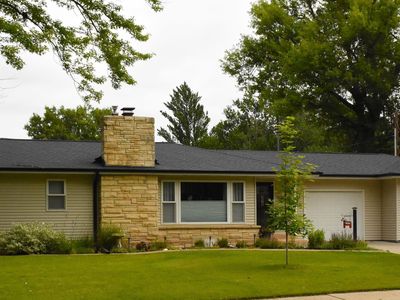 16 Fairview Dr