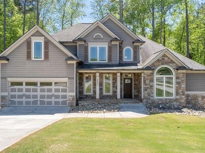 2050 Heritage Green Dr