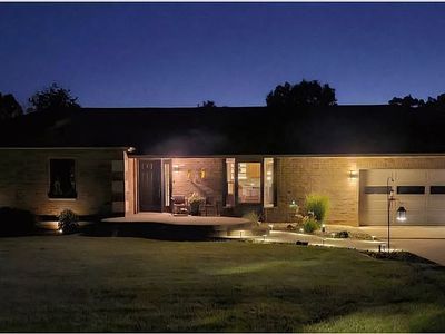 2301 Valley View Cir