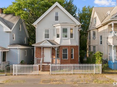 63 Harral Avenue