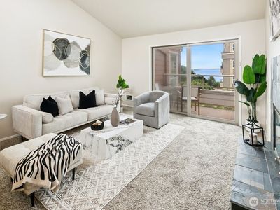 522 W Mercer Place #403