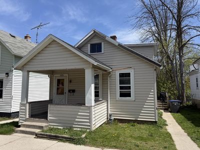 Property at 1439 S 10th STREET, Sheboygan, WI