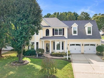 11623 Fox Hill Dr