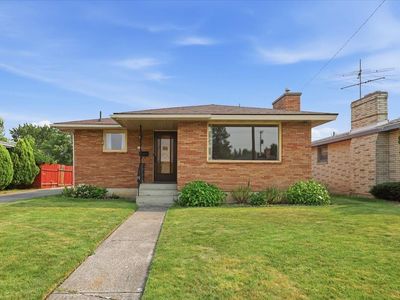 530 E Rockwell Ave
