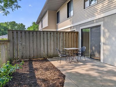 1211 Trailwood S
