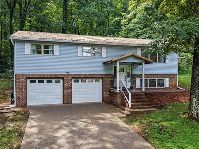 710 Greenwood Dr