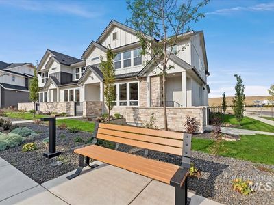 6252 N Holly Springs Ln