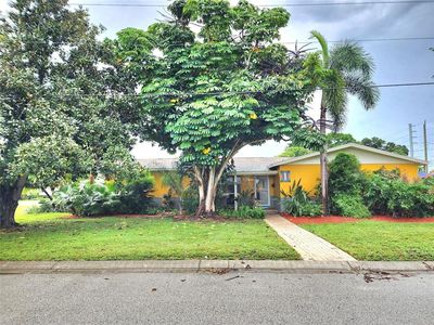 1345 39TH STREET N