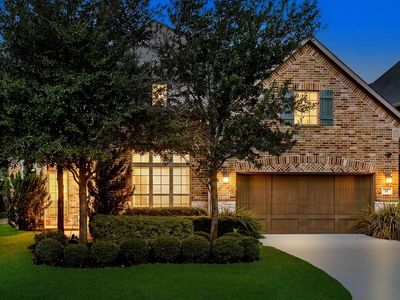 55 Twin Ponds Place The