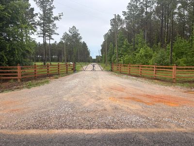 2199 Taylor Rd