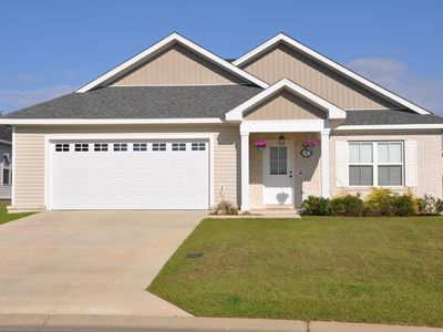 111 Mapleleaf Ct
