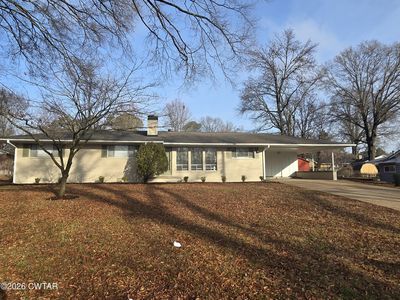 69 Lilac Ln