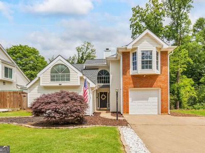 888 Halston Ct
