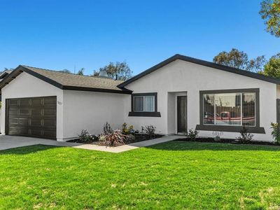 3027 Camarillo Ave