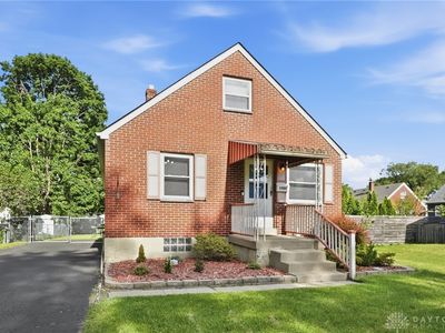 2505 Hazelwood Ave