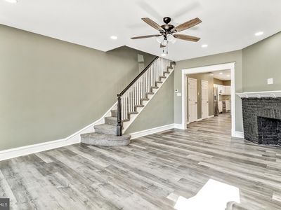 5949 Springfield Ave