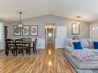 211 Broadturn Road