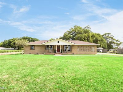 108 Belmont Rd