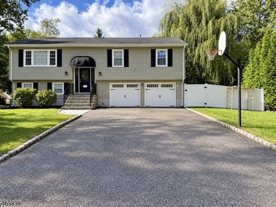 15 Hazel St
