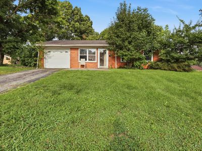 9230 Meadowglen Dr
