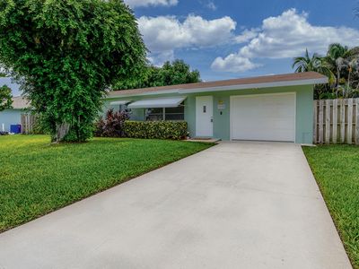 Property at 2038 SE Monroe Street, Stuart, FL