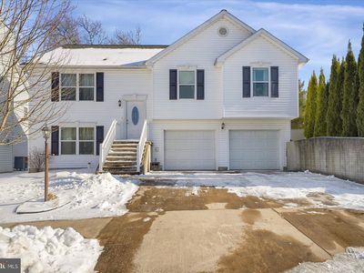 107 Whisper Ridge Dr