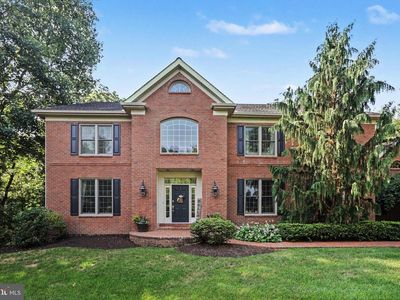 20 White Pine Dr