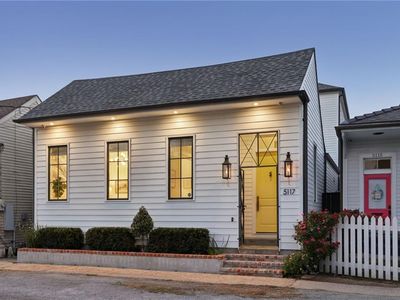 5117 Annunciation St